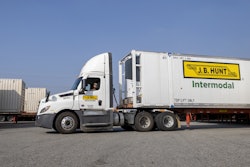 J.B. Hunt tractor-trailer