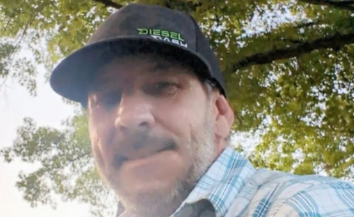 Prime, Inc. driver honored for assisting at ‘extremely horrible’ crash