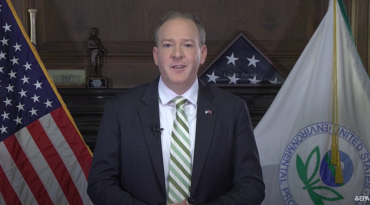 EPA announces plans for sweeping regulatory changes; trucking reacts