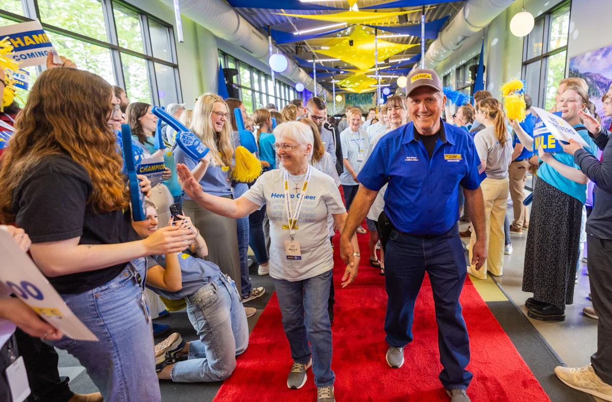 J.B. Hunt honors 54 drivers who have driven 1 million miles or more