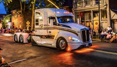2025 Kenworth T680