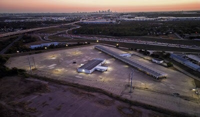 New Oupost terminal in Dallas