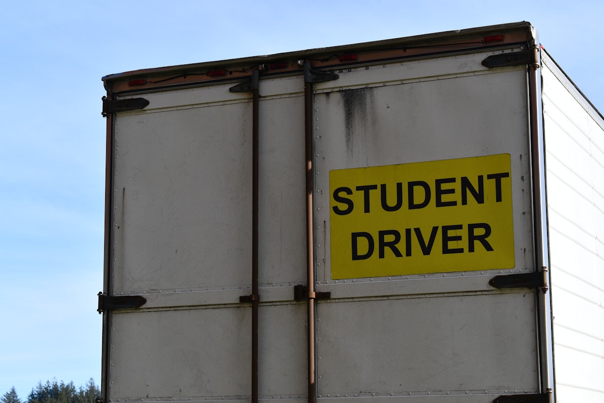 Tennessee school system offers seniors CDL training opportunities