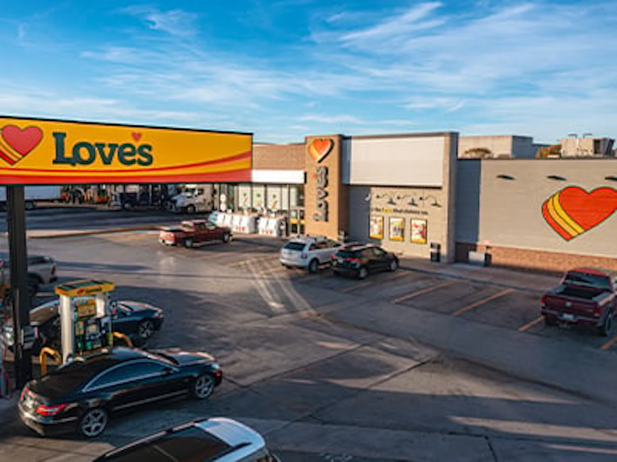 Love’s creates media group to target ads to professional drivers