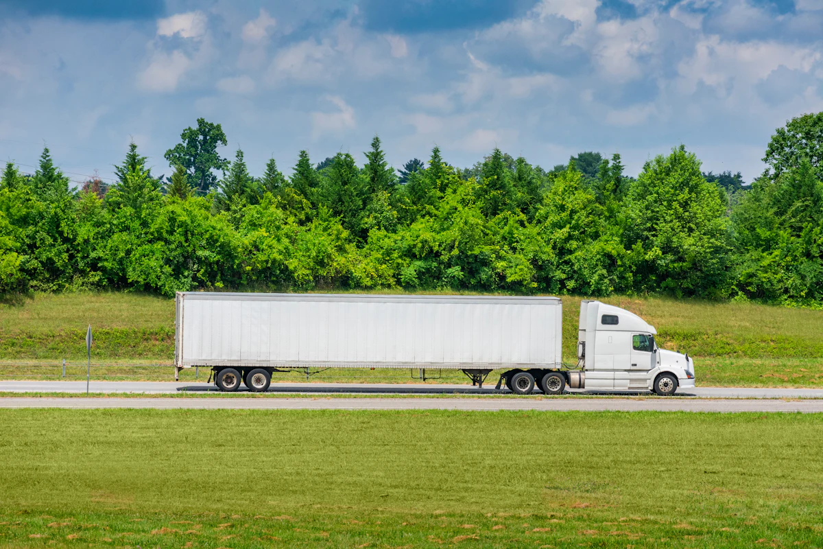 ATA to Congress: Get tough on CDL issuance, training, foreign drivers