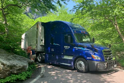 Truck stuck in Smuggler's Notch in Vermont